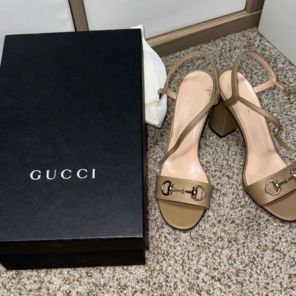 Gucci Tan Heels with Signature horsebit